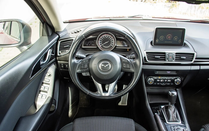 Mazda 3 cena 54900 przebieg: 148100, rok produkcji 2015 z Łódź małe 529